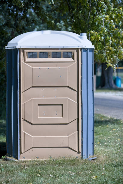 Best Local porta potty services  in Almont, MI