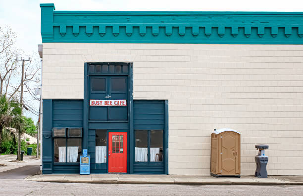 Best Porta potty for special events  in Almont, MI